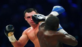 Виталий Кличко - чемпион мира по WBC, а Кевин Джонсон - по клоунаде