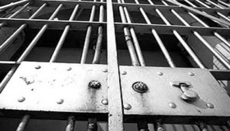 В Акмолинской области двое арестованных вскрыли себе вены