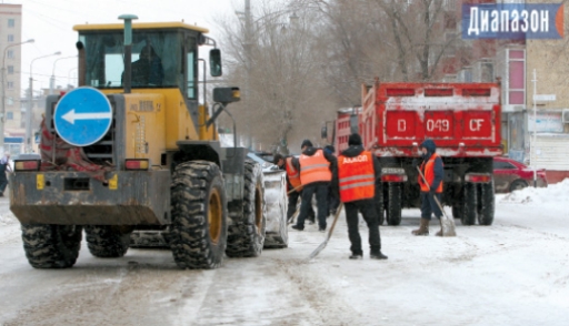 60 000 тенге в месяц зарабатывают рабочие на очистке города от снега